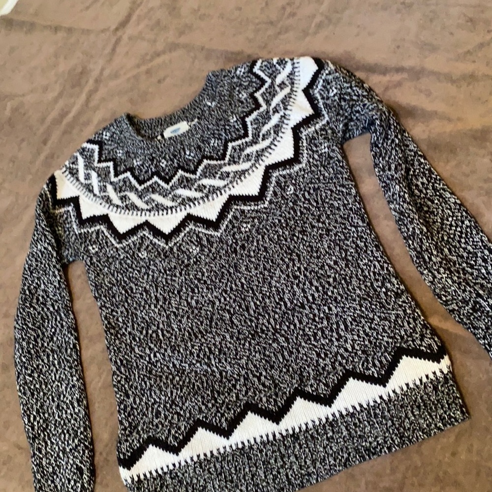 Old Navy sweater